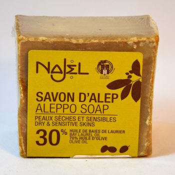 sapone siriano di aleppo con 30 % olio di bacche di alloro ottimo per dermatiti eczemi e psoriasi